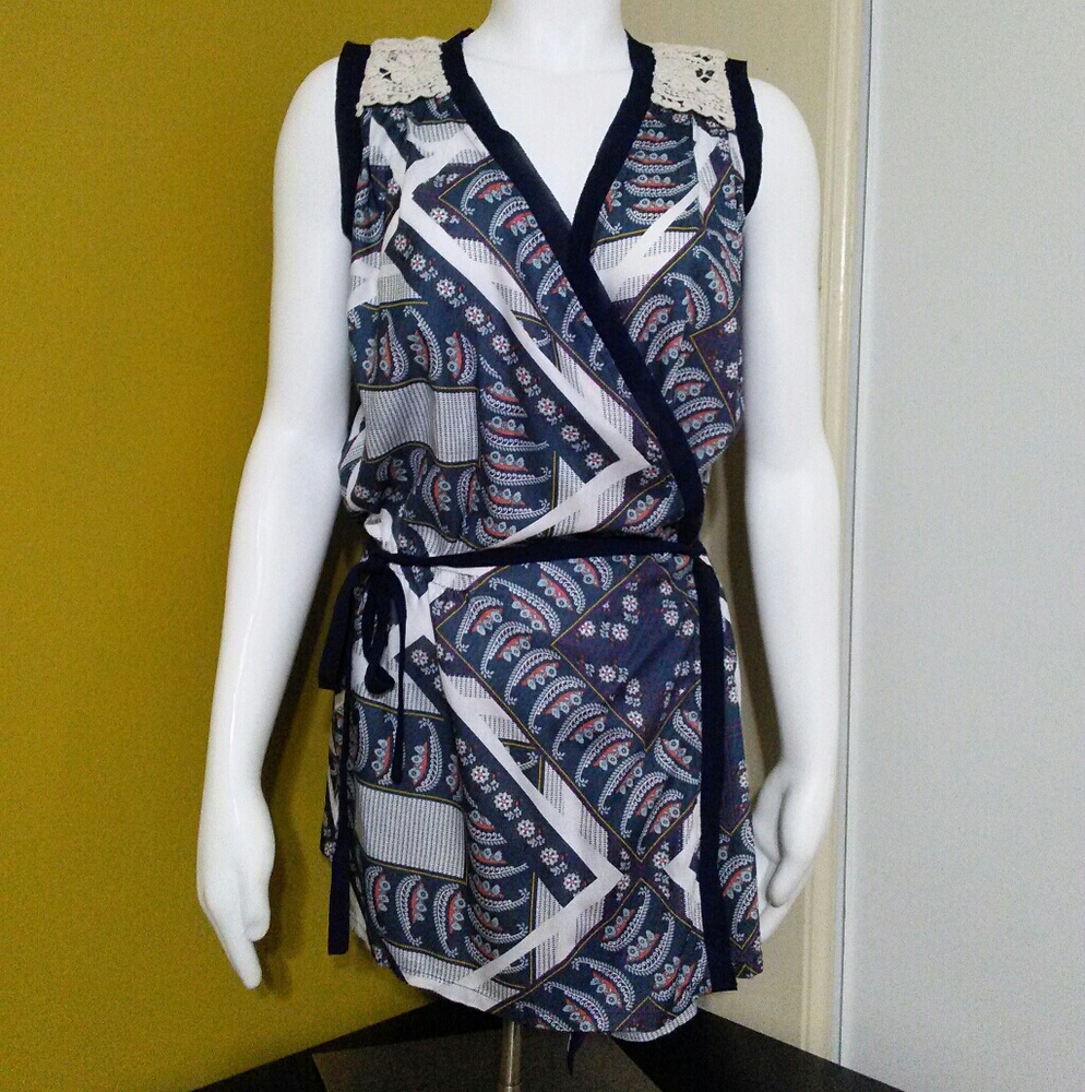 NICK & MO by ANTHRO • Blue Wrap Top NWT! (M)
